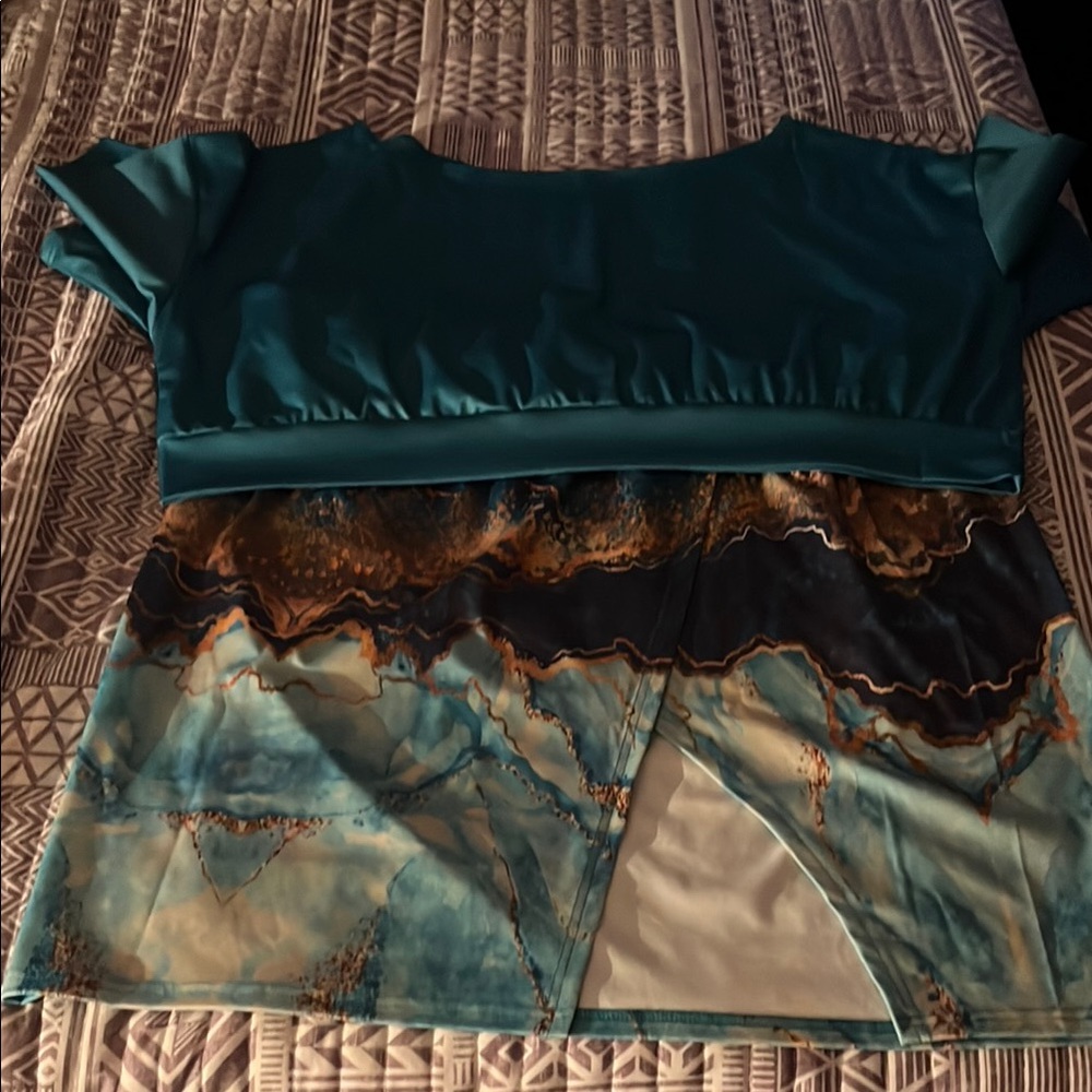 Teal and Multicolor Women's crop and skirt set